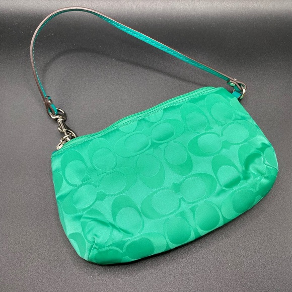 COACH PARKER NYLON SIGNATURE MEDIUM WRISTLET JADE #51802E - Picture 3 of 8
